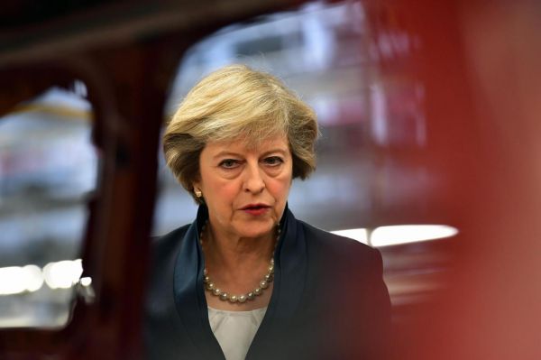 Non è la Thatcher. Perché Theresa May è ancora lontanissima dalla Lady di ferro