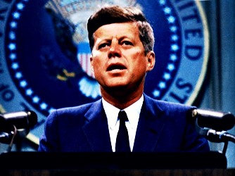 Dietro la frase di JFK…