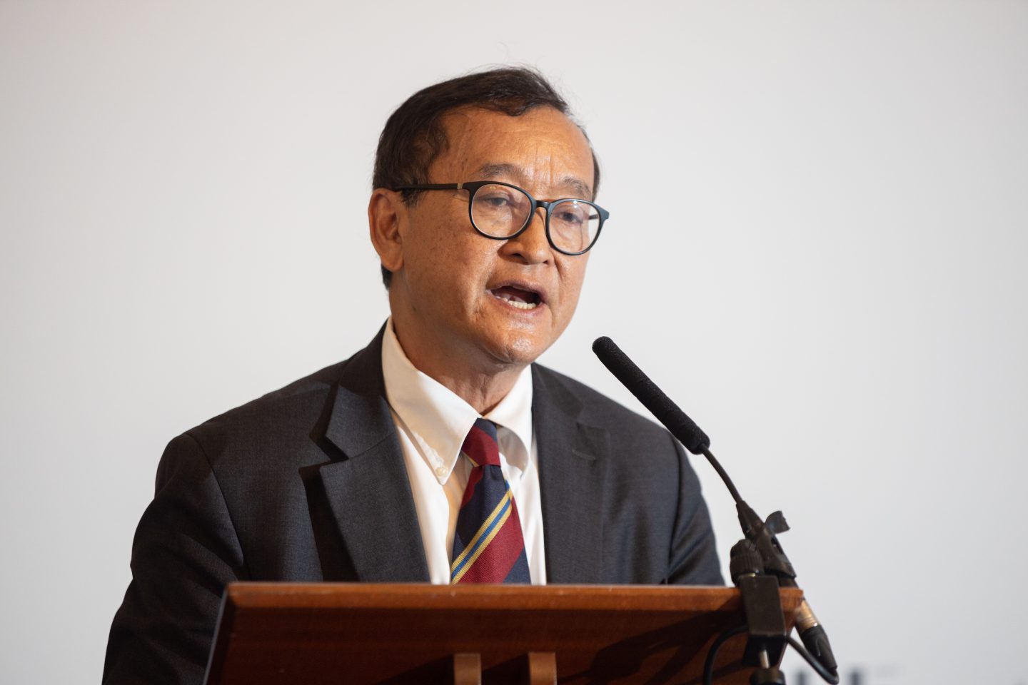 Appello al governo cambogiano per consentire l’accesso ai legislatori europei che sostengono Sam Rainsy