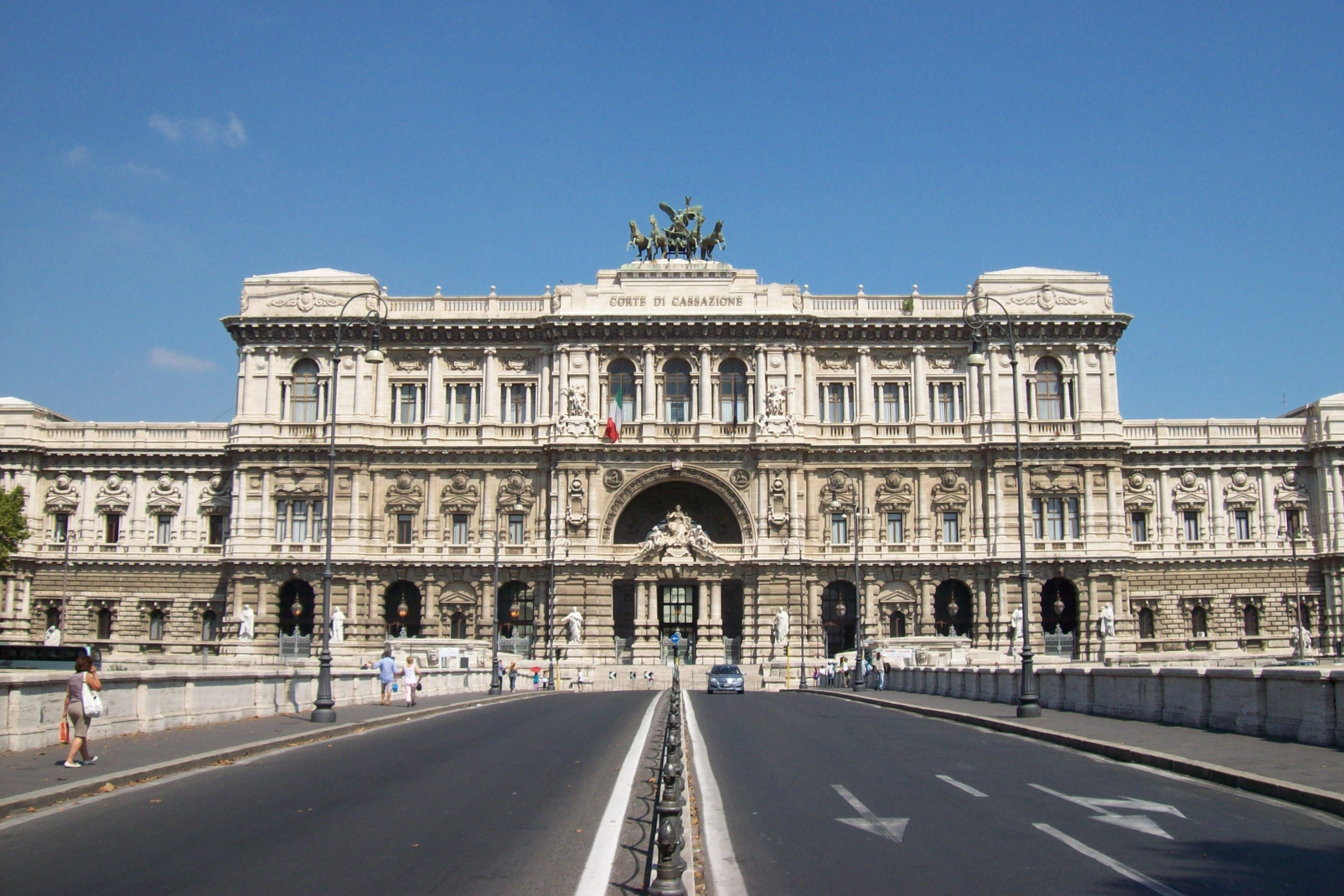 Cassazione cassata giustizia scassata